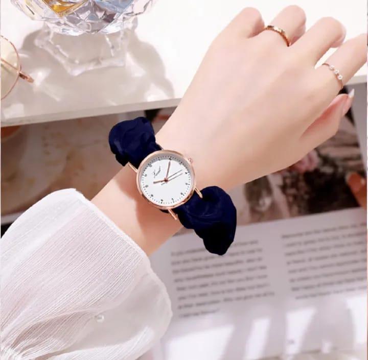 Stylish Women's Analogue Wrist Watch- Best For Eid Gift