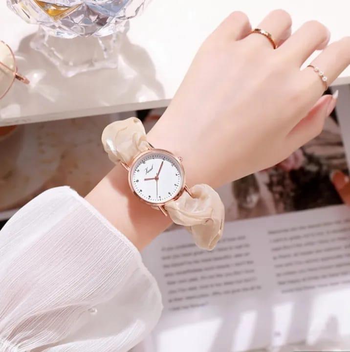 Stylish Women's Analogue Wrist Watch- Best For Eid Gift