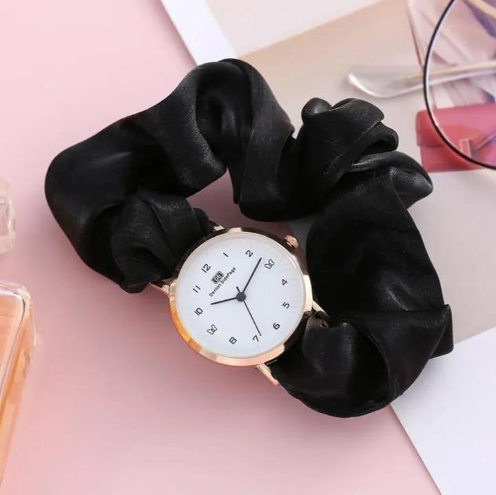 Stylish Women's Analogue Wrist Watch- Best For Eid Gift