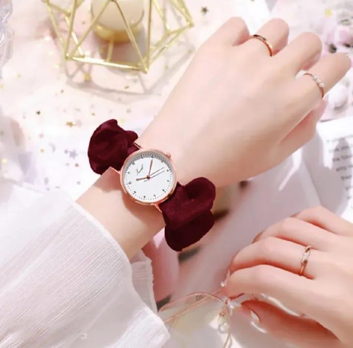 Stylish Women's Analogue Wrist Watch- Best For Eid Gift